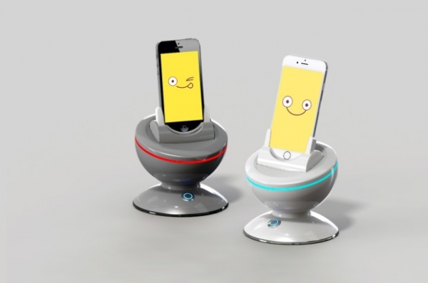 「奇酷」買個手機(jī)充電座，回家才發(fā)現(xiàn)是個機(jī)器人