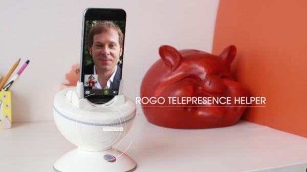 「奇酷」買個手機(jī)充電座，回家才發(fā)現(xiàn)是個機(jī)器人