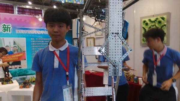 深圳創客周 |“深圳學生創客嘉年華”現場直擊，創客要從娃娃抓起